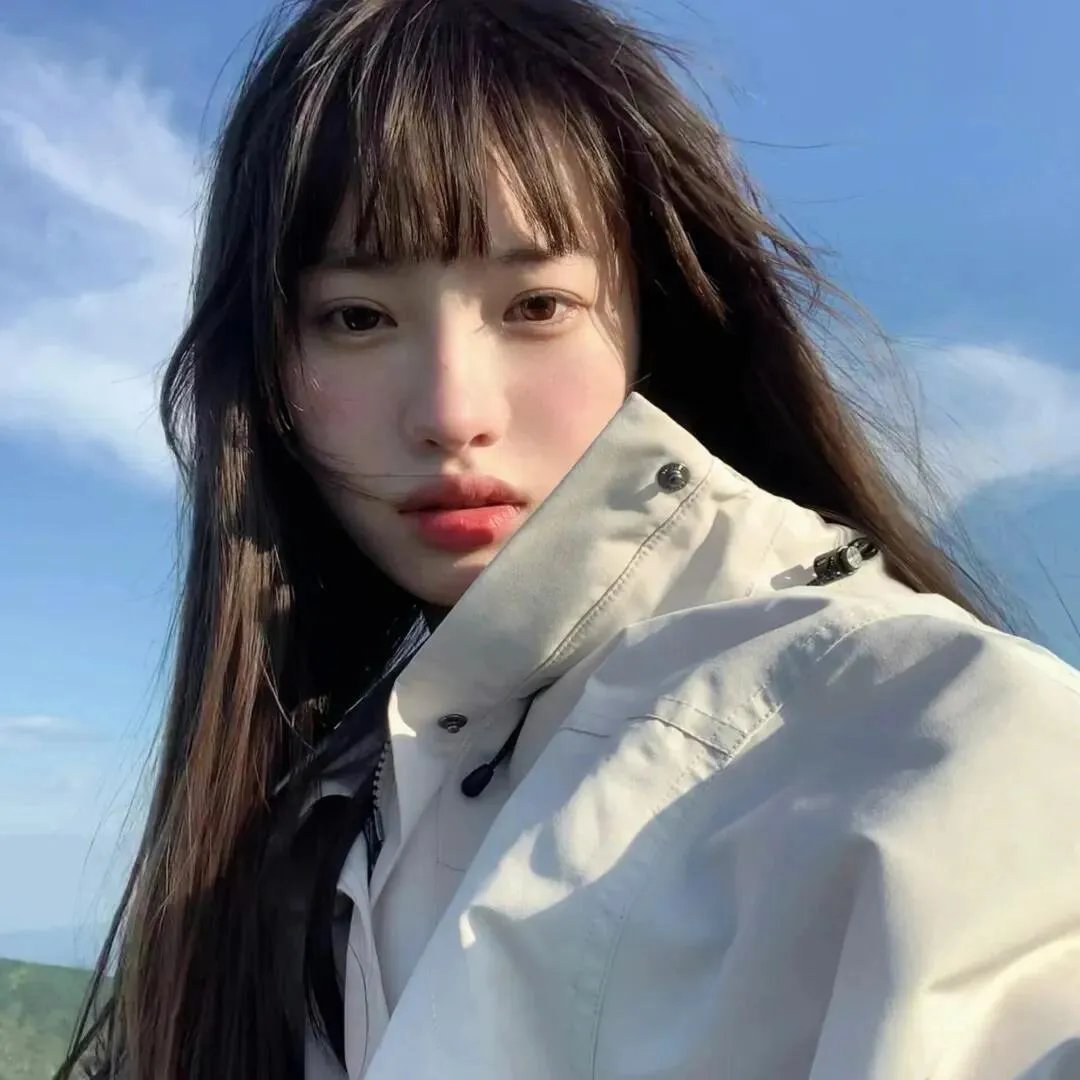 弯曲幸运草